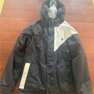 Women’s Black and White Ski Jacket